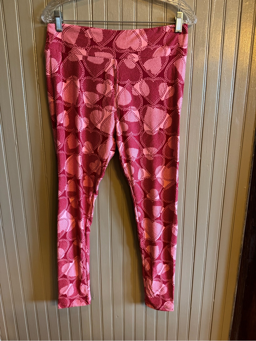 New LuLaRoe Pink Red Heart-Print Leggings tall curvy